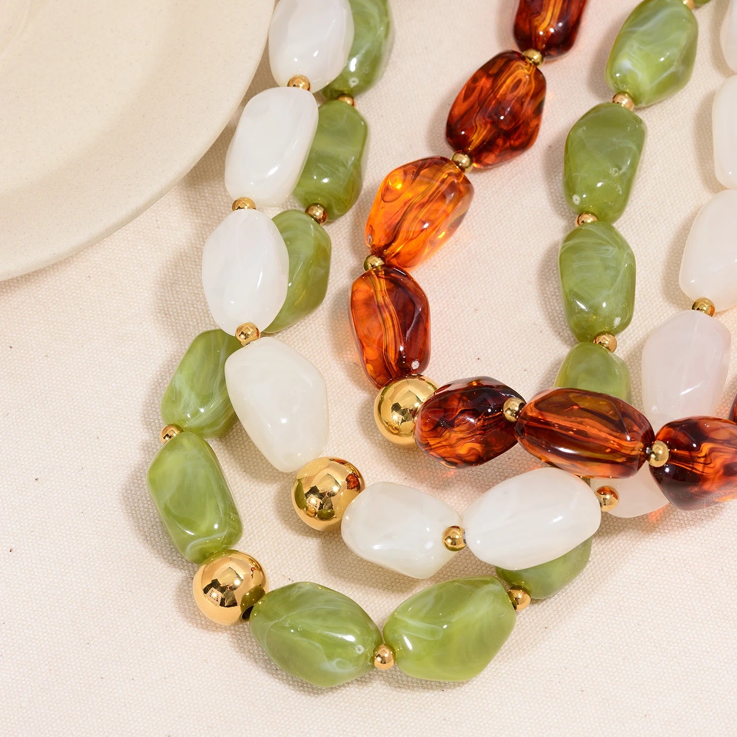 Collier Perles Acryliques Fait Main – Bijou Statement Femme