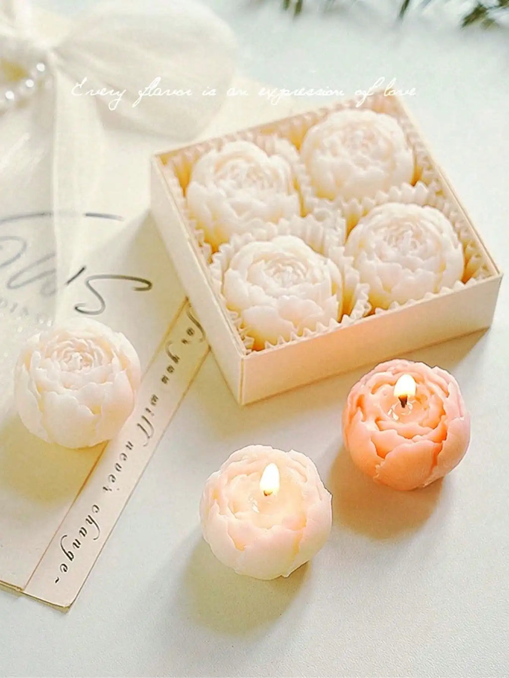 Coffret 4 Bougies Artisanales en Forme de Rose – Cire de Soja, Parfumées, Cadeau Saint-Valentin