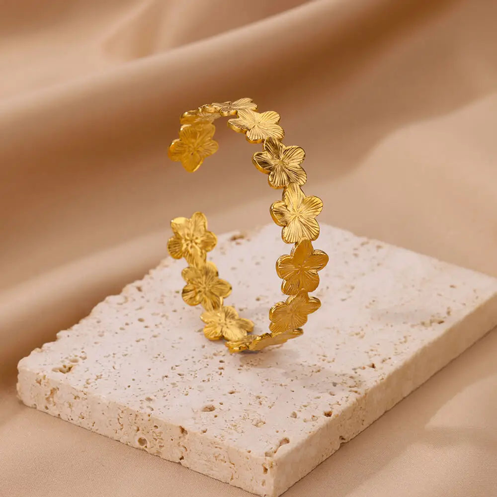 Bracelet Jonc Manchette Fleur – Acier Inoxydable Doré