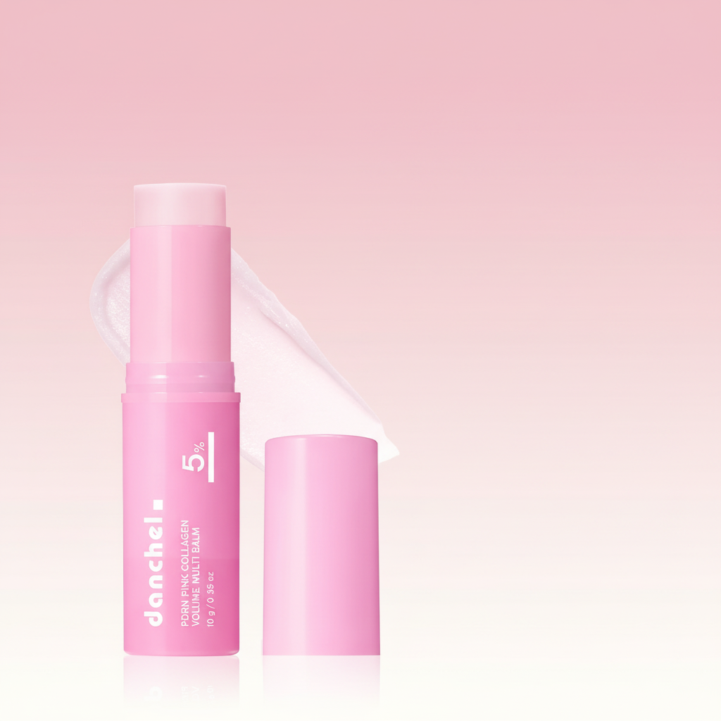 Baume stick PDRN au collagène rose sur fond dégradé rose et crème